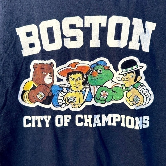 Men’s “Boston City of Champions” Tee Shirt - Size Large - Picture 3 of 5
